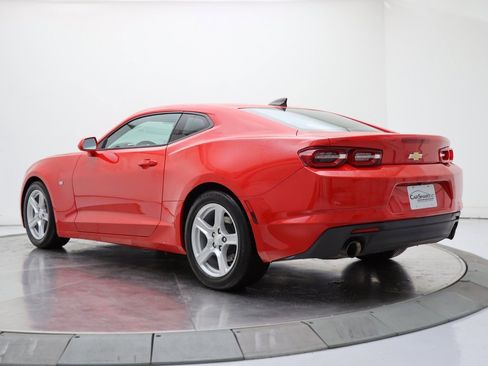 Used 2023 Chevrolet Camaro LT image 3