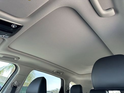 New 2026 Kia Sorento S image 22