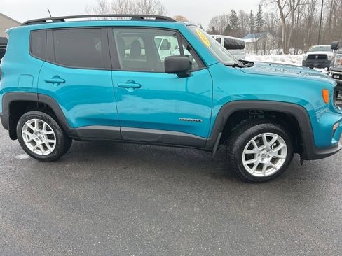 Used 2022 Jeep Renegade Latitude w/ Convenience Group image 8