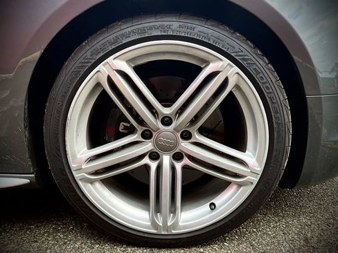 Used 2012 Audi S5 Prestige w/ Prestige Pkg image 29