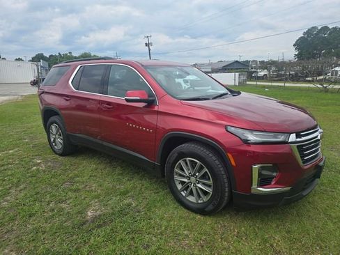 Used 2023 Chevrolet Traverse LT AWD/4WD image 11