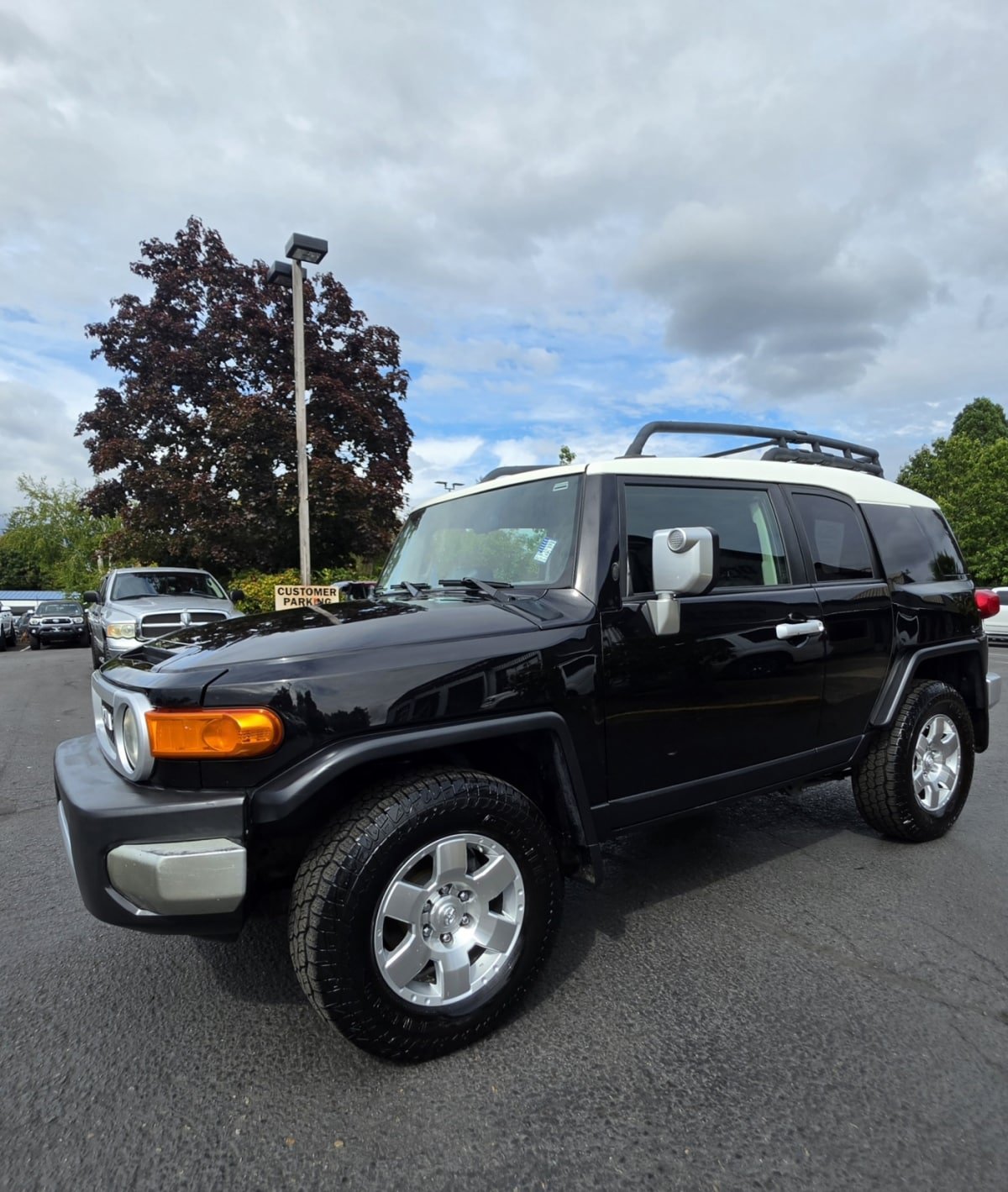 Used 2008 Toyota FJ Cruiser 4WD image 1