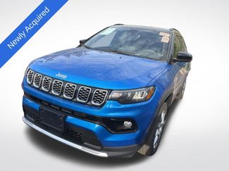 Used 2025 Jeep Compass Limited video 2