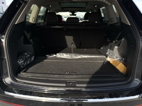 New 2026 Volkswagen Atlas SEL image 27