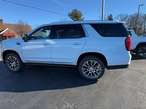 New 2026 GMC Yukon Denali w/ Denali Reserve Package image 8