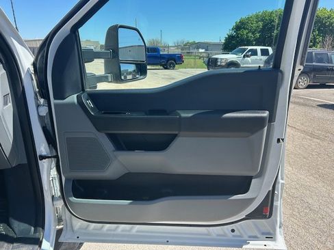 Used 2024 Ford F450 XL image 17