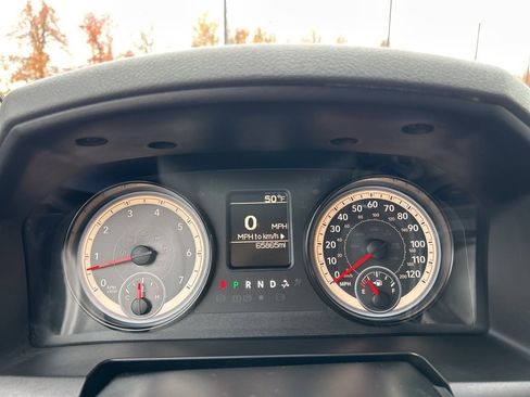 Used 2017 RAM 1500 ST w/ SXT Appearance Group image 13