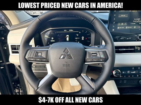 New 2026 Mitsubishi Outlander SEL AWD/4WD image 12