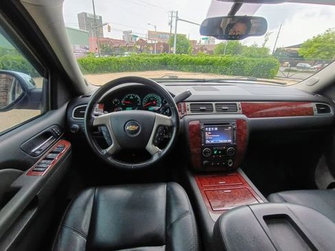 Used 2012 Chevrolet Tahoe LTZ RWD image 26
