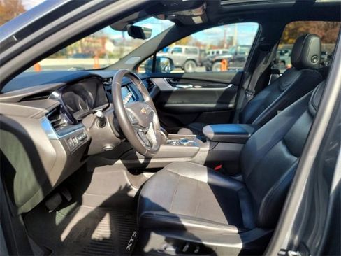 Used 2020 Cadillac XT5 Premium Luxury image 11