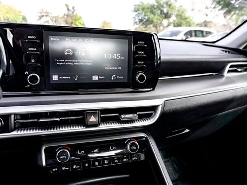 Used 2023 Kia K5 LXS image 23