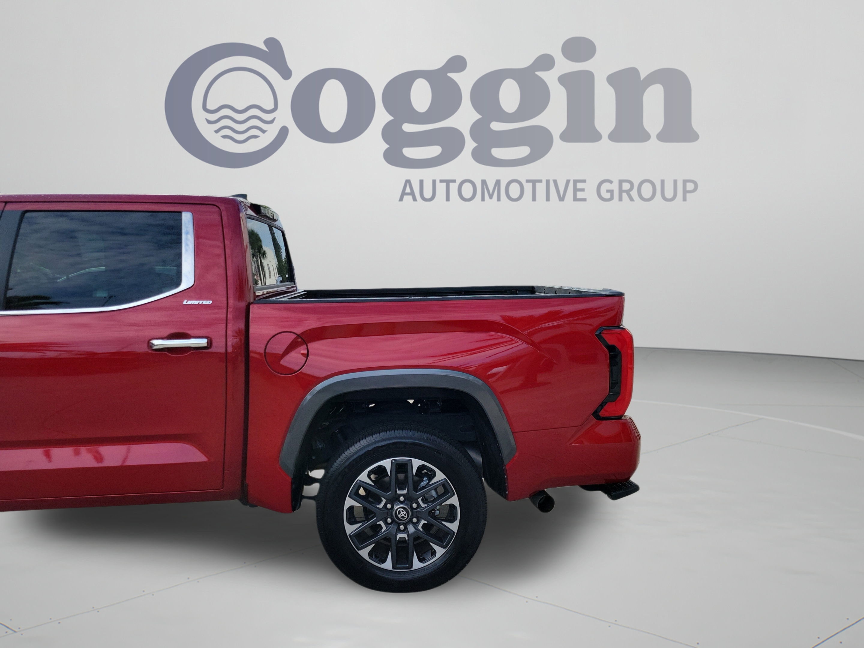 Certified 2026 Toyota Tundra Limited AWD/4WD image 32