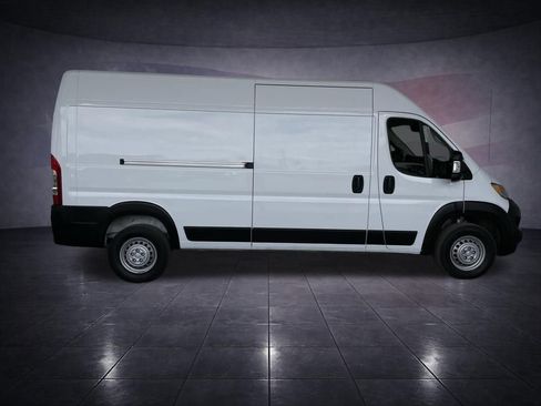 Used 2025 RAM ProMaster 3500 w/ Convenience Group FWD image 6