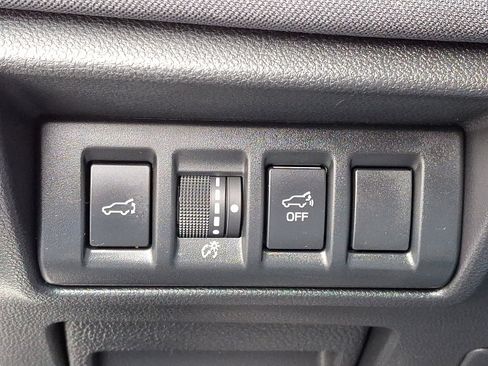 Certified 2023 Subaru Outback Premium image 27