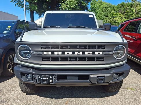 Used 2023 Ford Bronco Black Diamond AWD/4WD image 2