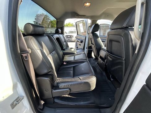 Used 2013 Chevrolet Silverado 3500 LT w/ Interior Plus Package image 24