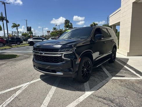 Used 2022 Chevrolet Tahoe LS RWD image 2