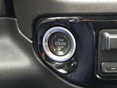 Used 2024 GMC Sierra 1500 Elevation AWD/4WD image 22