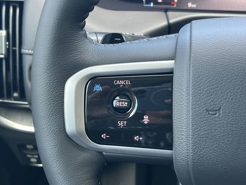 New 2026 Nissan Armada SV image 12