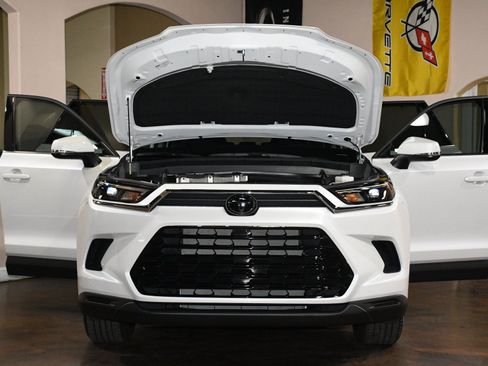 Used 2024 Toyota Grand Highlander FWD image 87