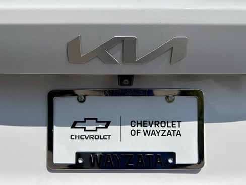 Used 2024 Kia Sorento S AWD/4WD image 32