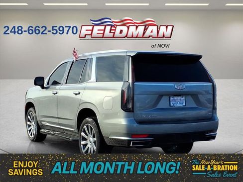 Used 2023 Cadillac Escalade Premium Luxury image 3