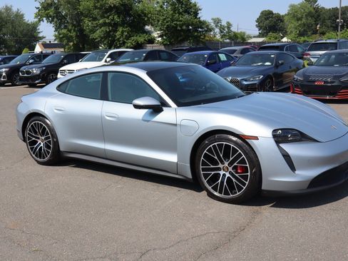 Used 2021 Porsche Taycan 4S AWD/4WD image 4