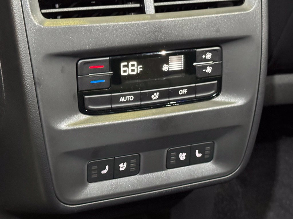 New 2027 Volkswagen Atlas SEL R-Line AWD/4WD image 21