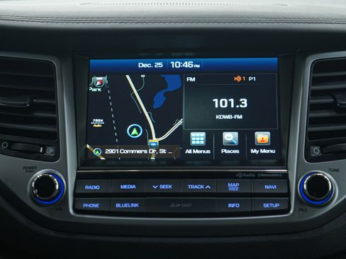 Used 2016 Hyundai Tucson Limited image 17