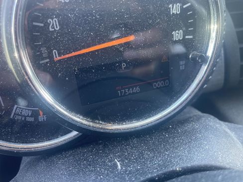 Used 2015 MINI Cooper 2-Door Hardtop image 3