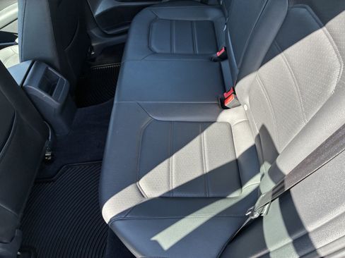 Used 2012 Volkswagen Passat 2.5 SE FWD image 13