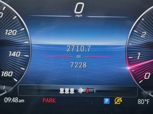 Used 2025 Mercedes-Benz GLE 350 4MATIC image 41