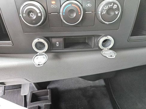 Used 2012 Chevrolet Silverado 1500 W/T AWD/4WD image 23
