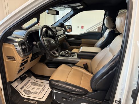 Used 2021 Ford F150 Lariat image 5