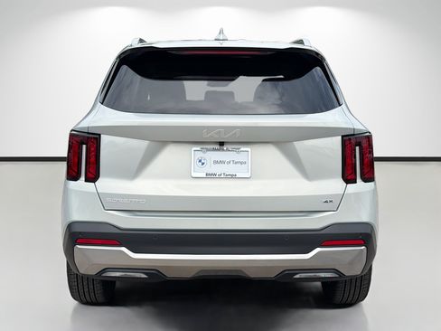 Used 2026 Kia Sorento S AWD/4WD image 4