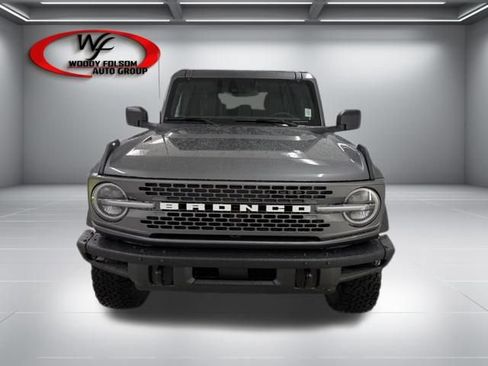 New 2025 Ford Bronco Badlands image 2