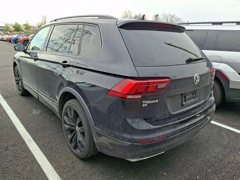Used 2020 Volkswagen Tiguan SE R-Line image 4