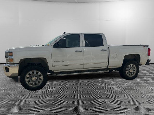 Used 2015 Chevrolet Silverado 2500 LTZ w/ Duramax Plus Package AWD/4WD image 2
