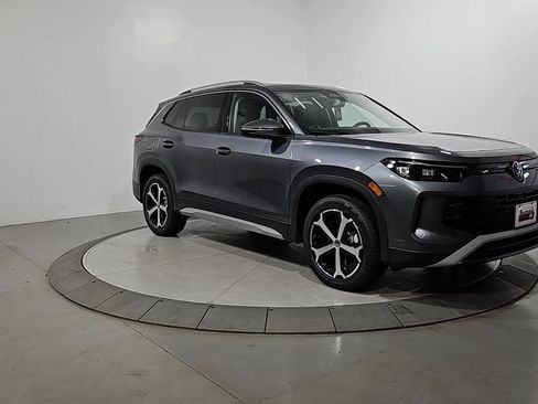 New 2026 Volkswagen Tiguan SE AWD/4WD image 7