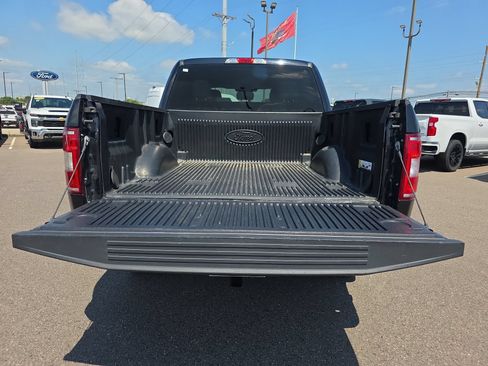 Used 2020 Ford F150 XLT w/ Equipment Group 302A Luxury AWD/4WD image 14
