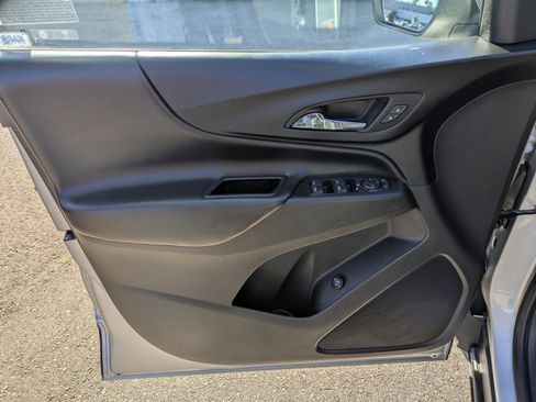 Certified 2022 Chevrolet Equinox LT image 10