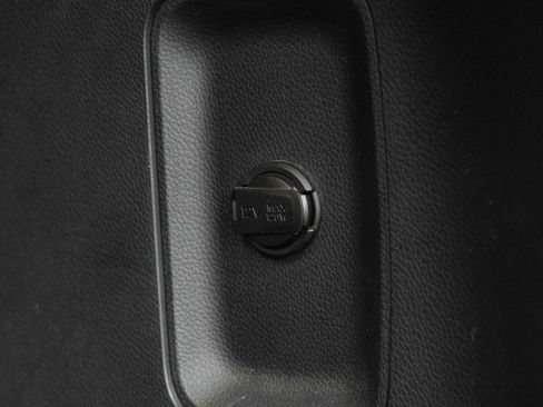 Used 2017 Hyundai Santa Fe Sport FWD image 43