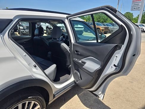 Used 2024 Nissan Kicks SR w/ SR Premium Package FWD image 66