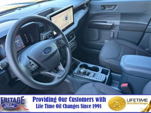 New 2025 Ford Maverick XL image 10