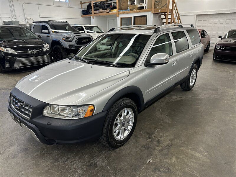 Used 2007 Volvo XC70 AWD/4WD image 6