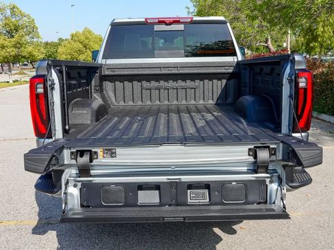 New 2026 GMC Sierra 2500 Denali Ultimate w/ Max Trailering Package AWD/4WD image 10