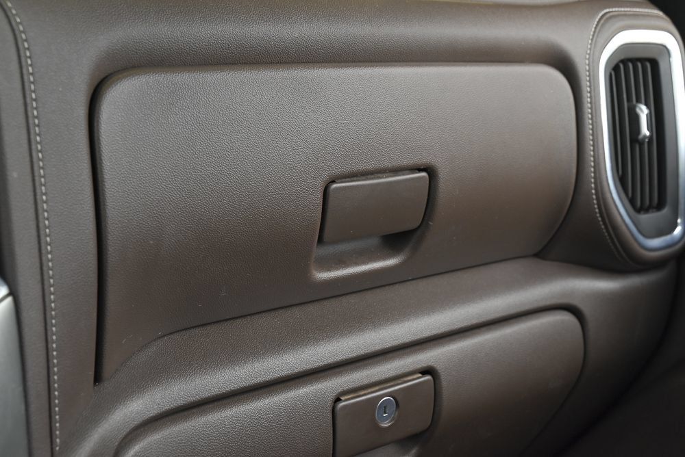 Used 2021 Chevrolet Silverado 3500 LTZ AWD/4WD image 29