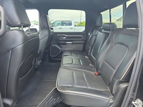 Used 2023 RAM 1500 Laramie AWD/4WD image 4