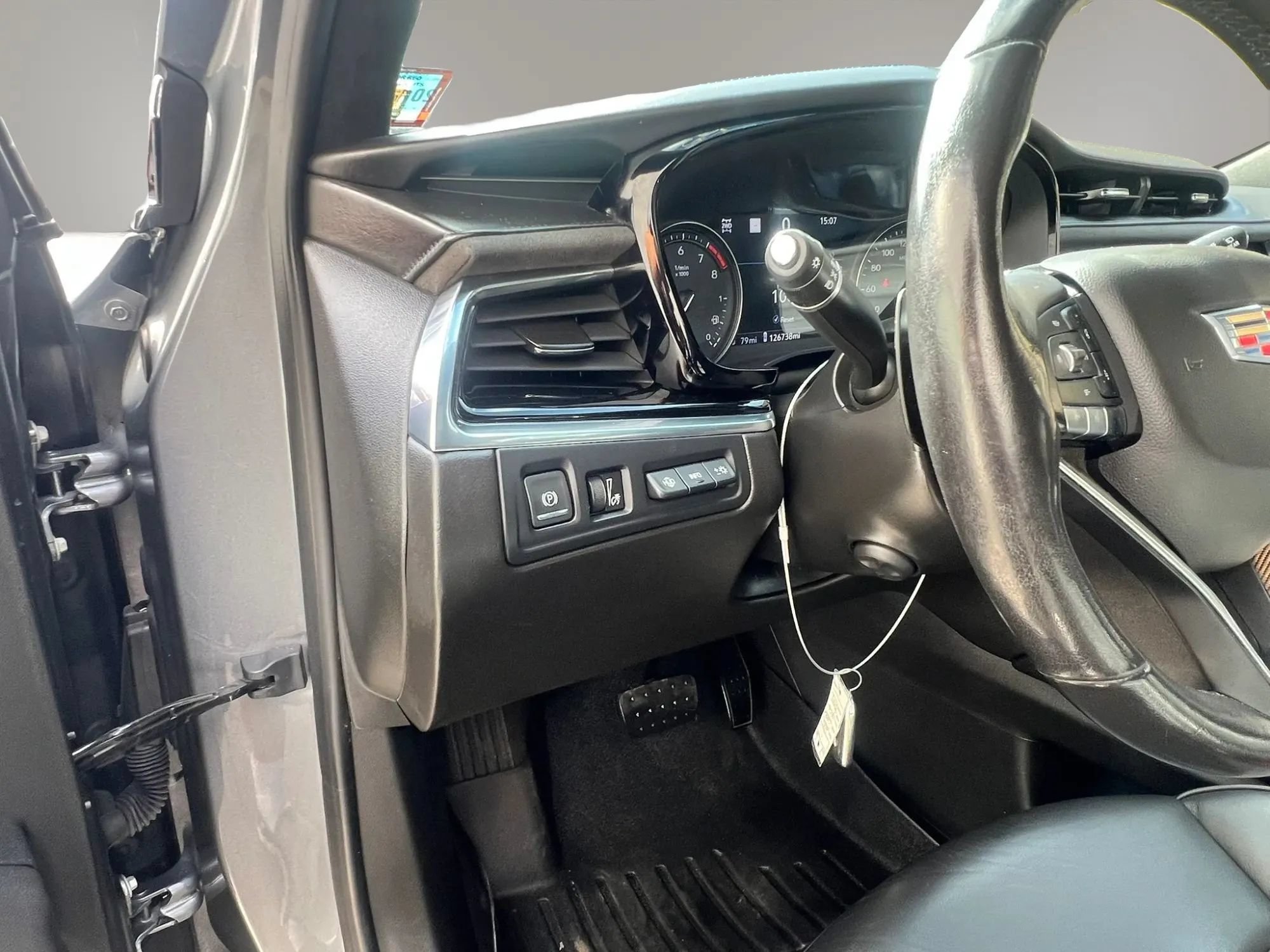 Used 2020 Cadillac XT6 Premium Luxury w/ Platinum Package AWD/4WD image 15