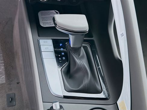 New 2026 Hyundai Elantra Sport FWD image 14